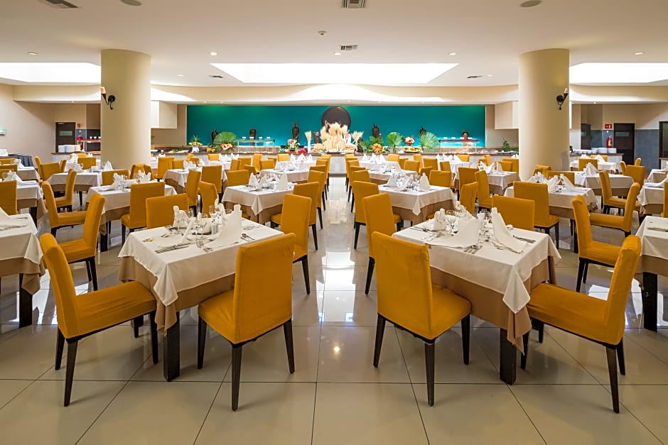 Blue Bay Grand Esmeralda - All Inclusive