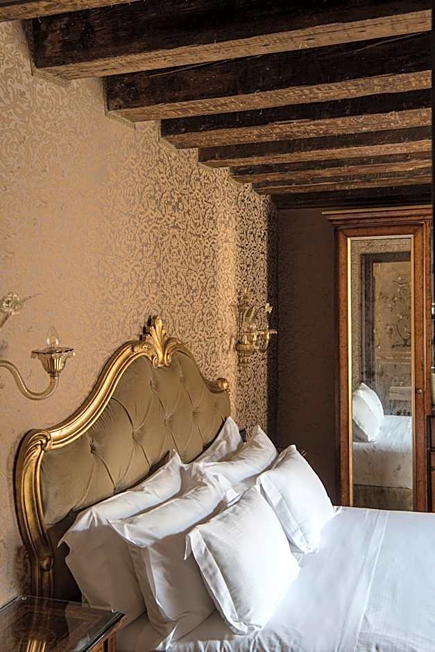 Hotel Nani Mocenigo Palace
