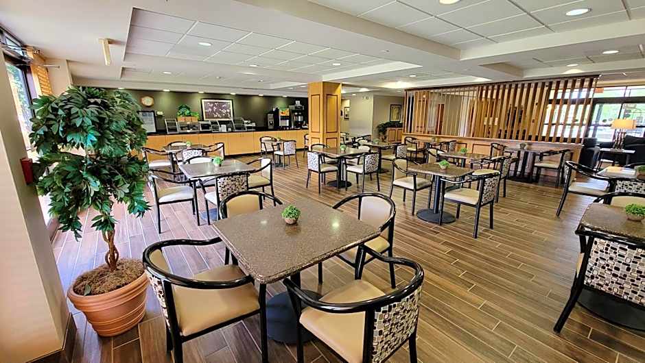 Holiday Inn Express Fayetteville-Fort Bragg