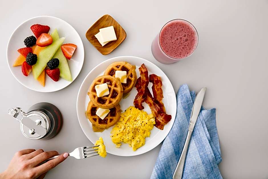 Hampton Inn by Hilton Costa Mesa Newport Beach