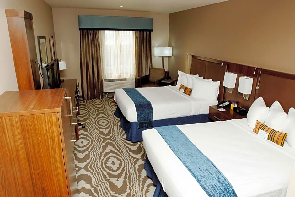 Best Western Plus Williston Hotel & Suites