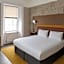 Green Hotel