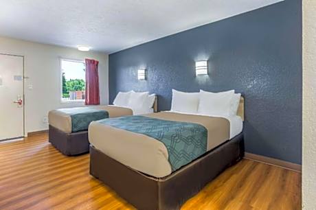 Quality Inn & Suites Columbus West