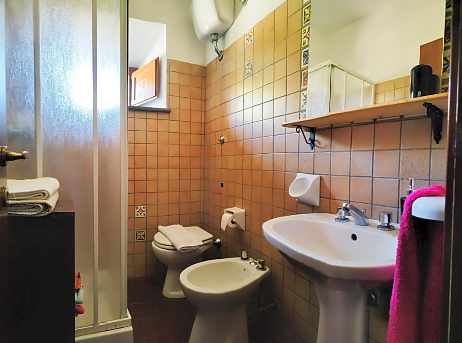 B&B Bivacco Frasassi climbing & trail running house