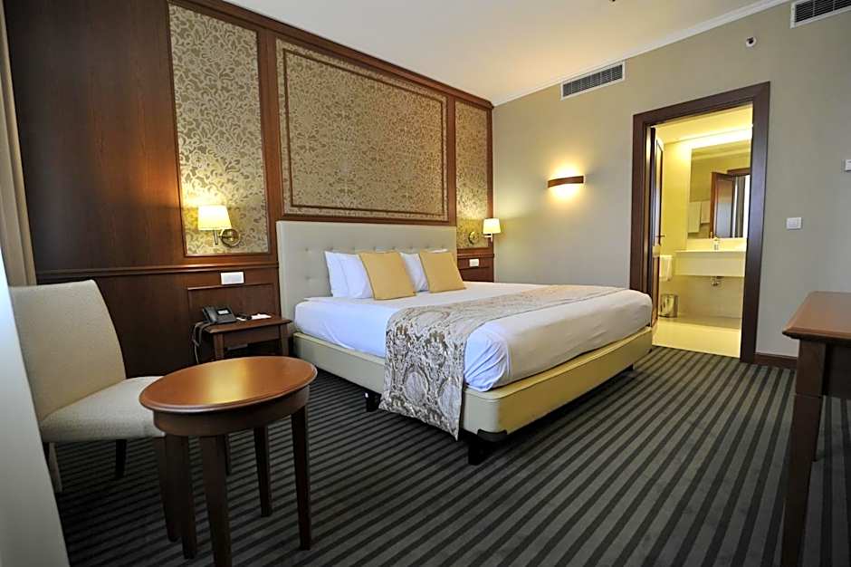 Holiday inn Skopje By IHG