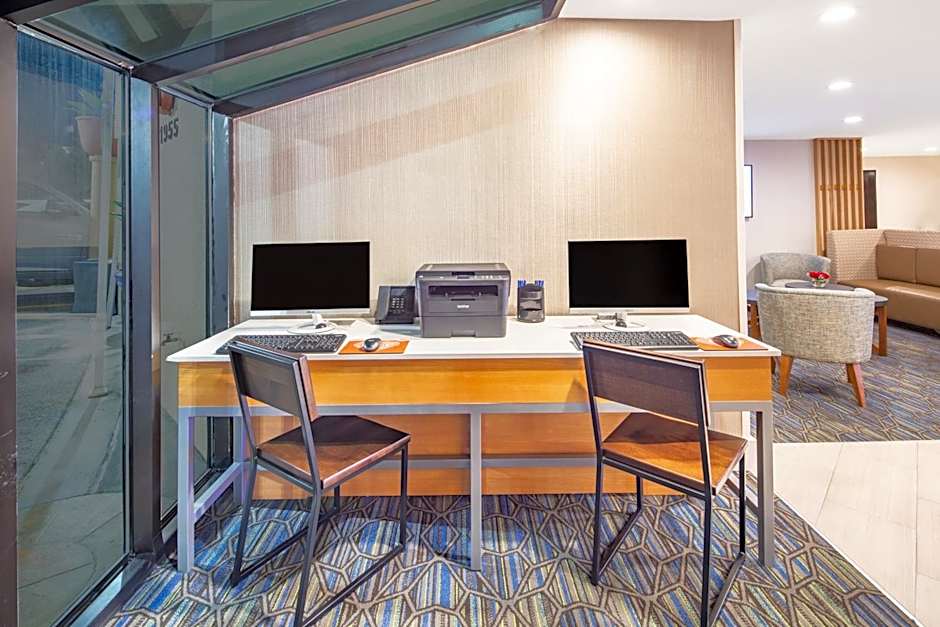 Holiday Inn Express San Diego Airport - Old Town By IHG