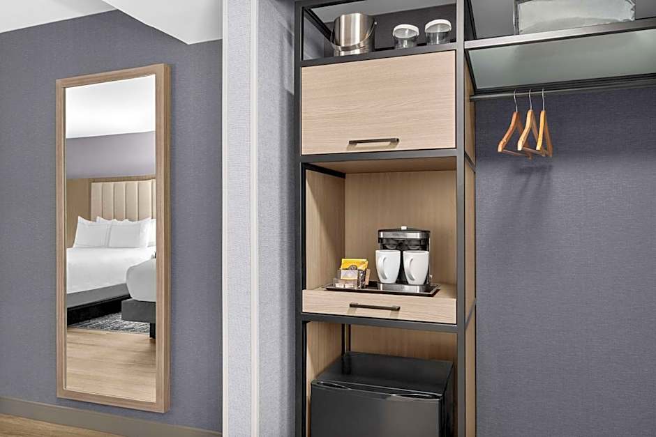 DoubleTree By Hilton Club Las Vegas Airport