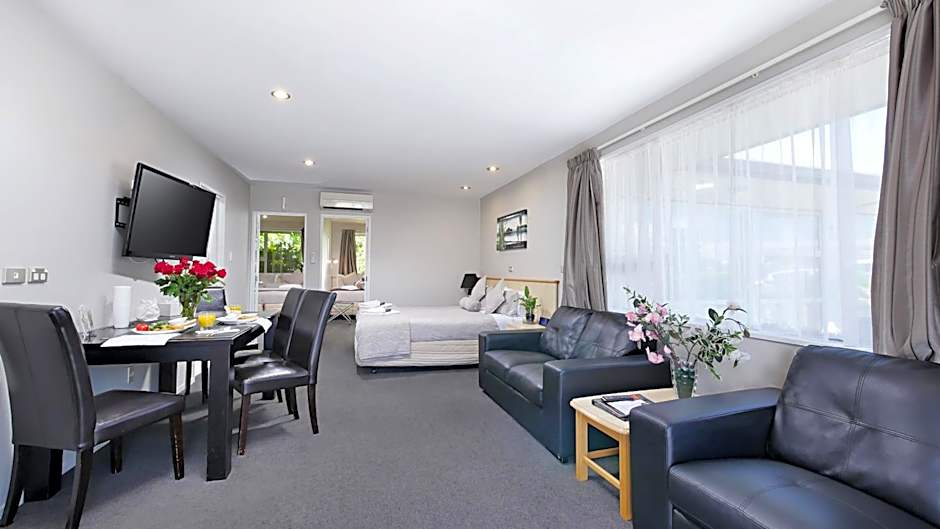 Arthur's Court Motor Lodge