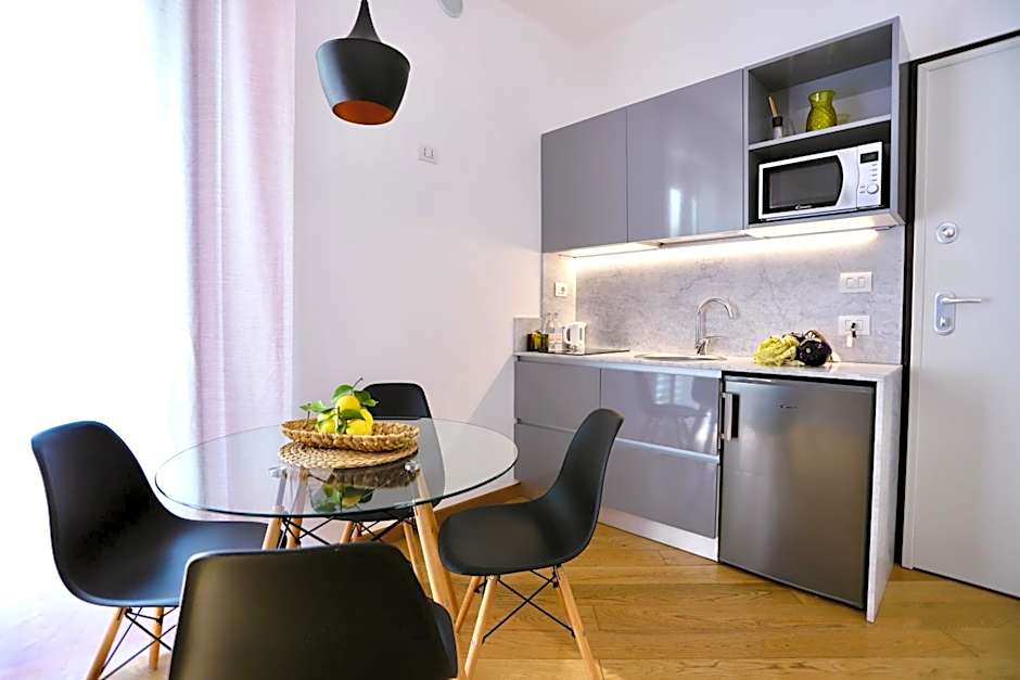 Palazzina B - Contemporary Studio
