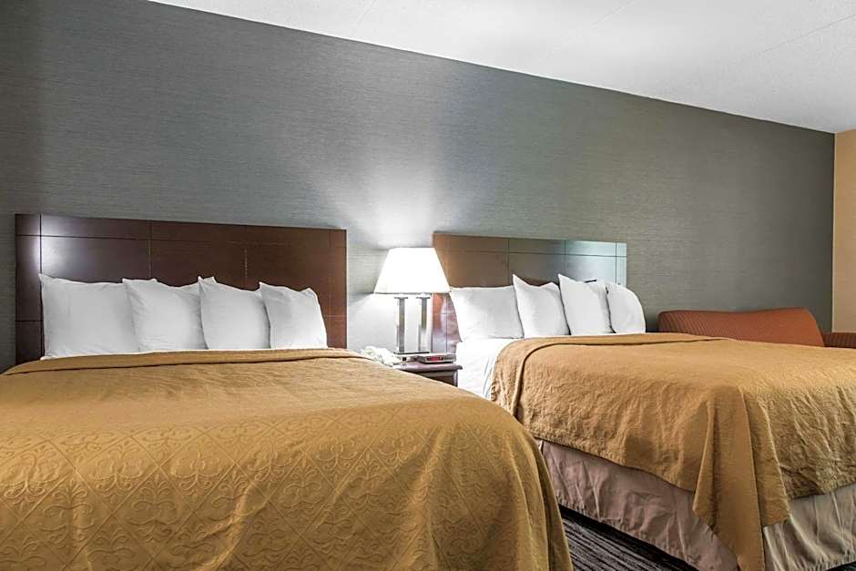 Quality Inn & Suites Danbury near University