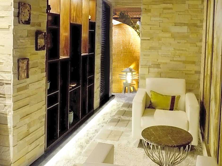 Courtyard by Marriott Mumbai International Airport