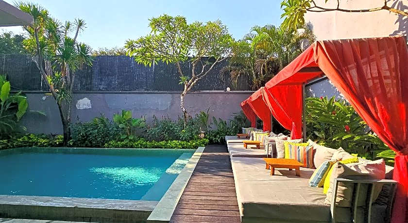 Seminyak Icon - by Karaniya Experience