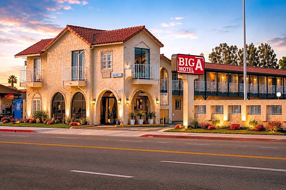 Big A Motel & Suites Near Disneyland Orange County