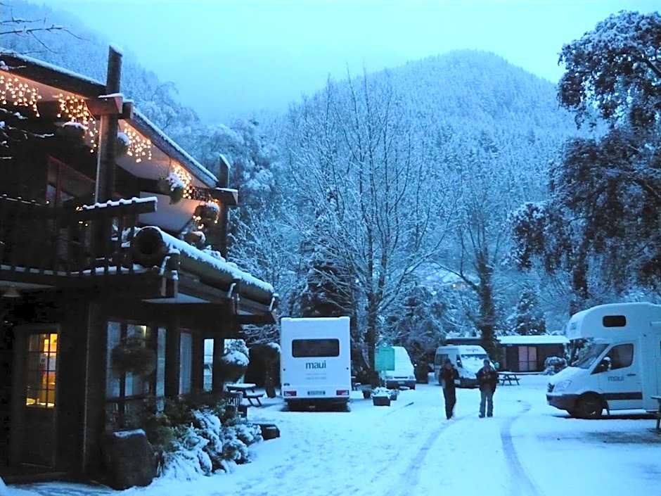 Queenstown Holiday Park Creeksyde