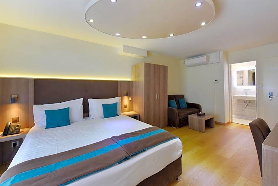 Hotel Rousseau