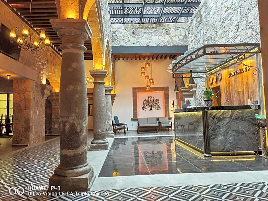 Hotel Don Carlos