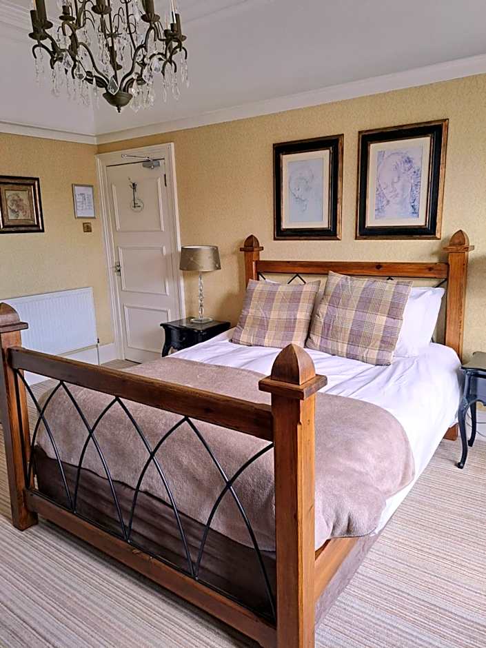 The Ambassador Townhouse