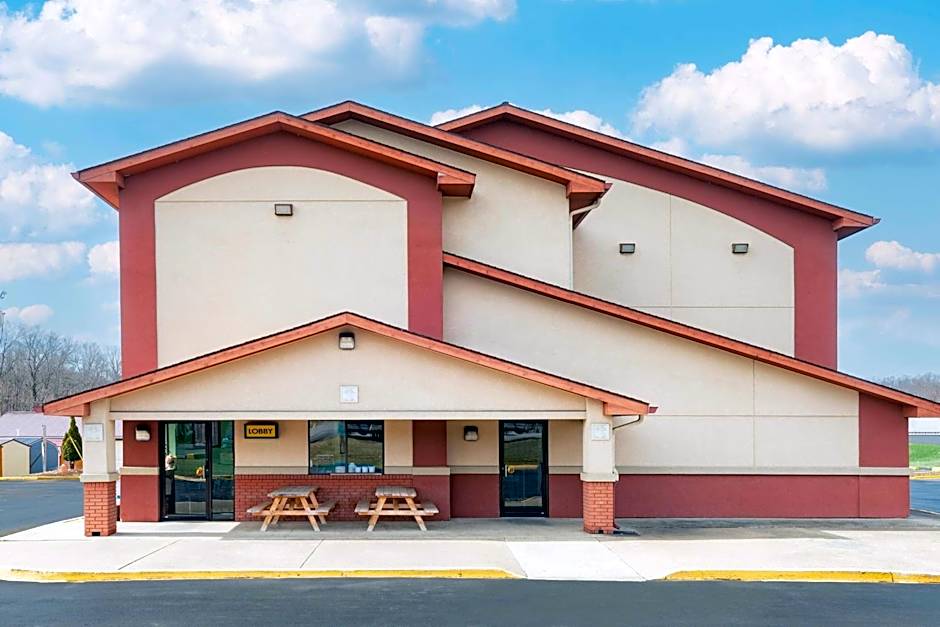 Super 8 by Wyndham Waynesburg