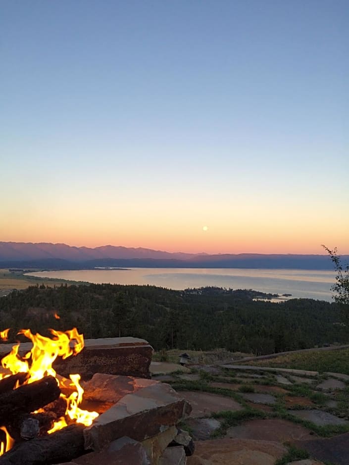 Coyote Bluff Estate