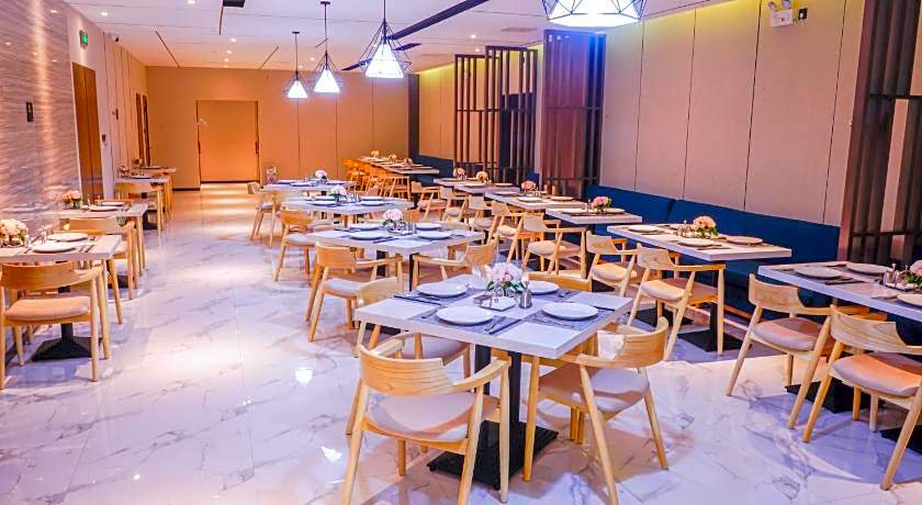 Paco Hotel Guangzhou Tiyu Xilu Metro Station Branch