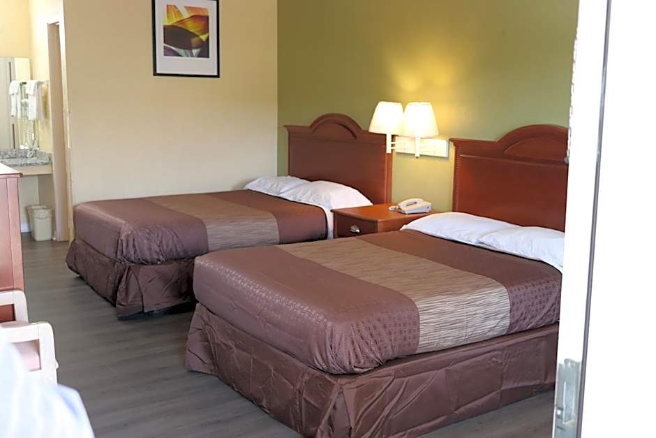 Woodstream Inn