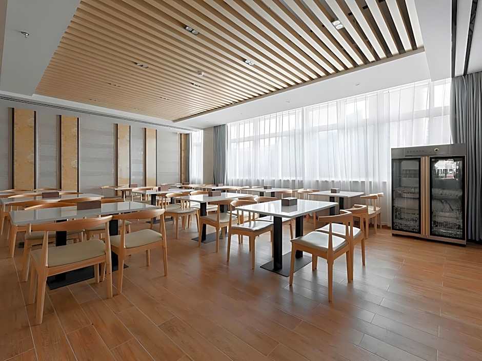 GreenTree Inn Wuhu Eshan Road University City