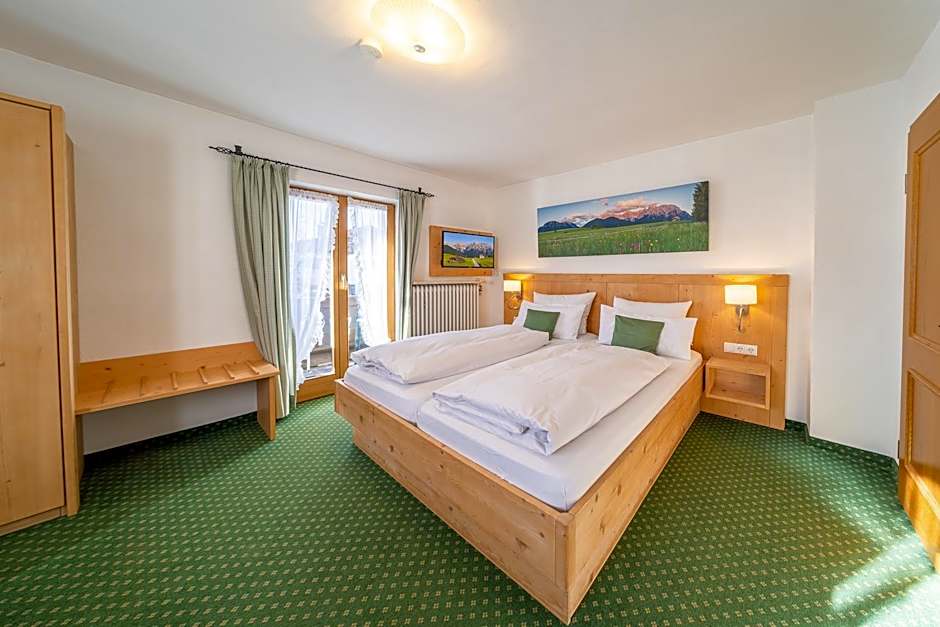 Frühstückspension Gästehaus Zum weissen Rössl