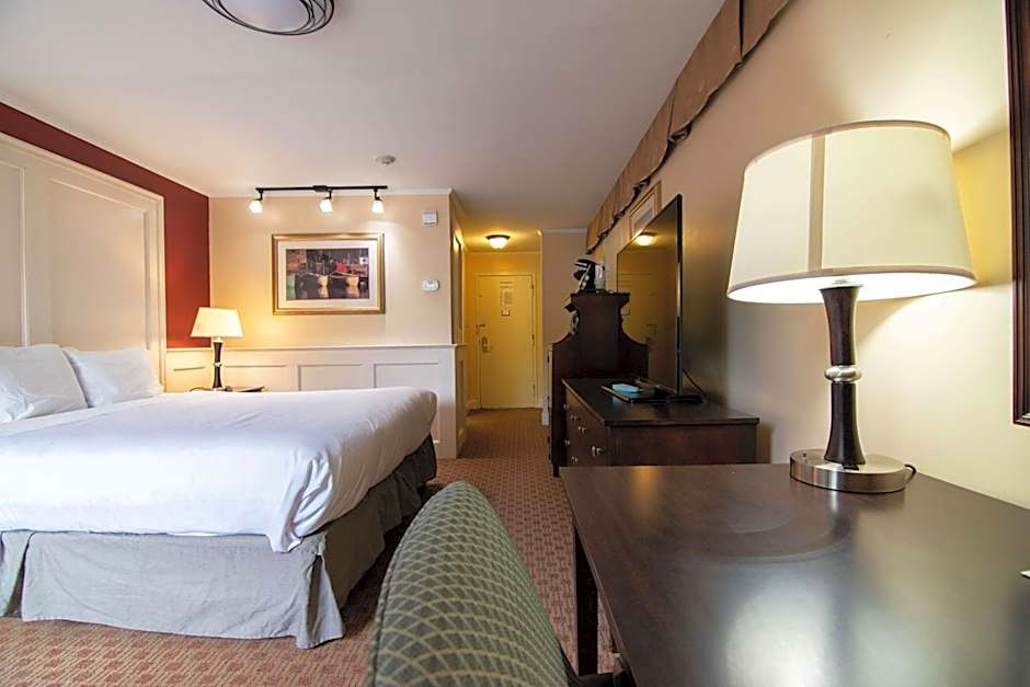 Fireside Inn & Suites Portland