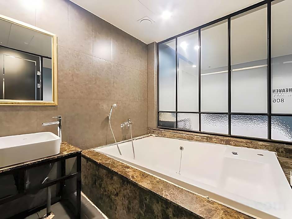 Two Heaven Hotel Busan Songdo