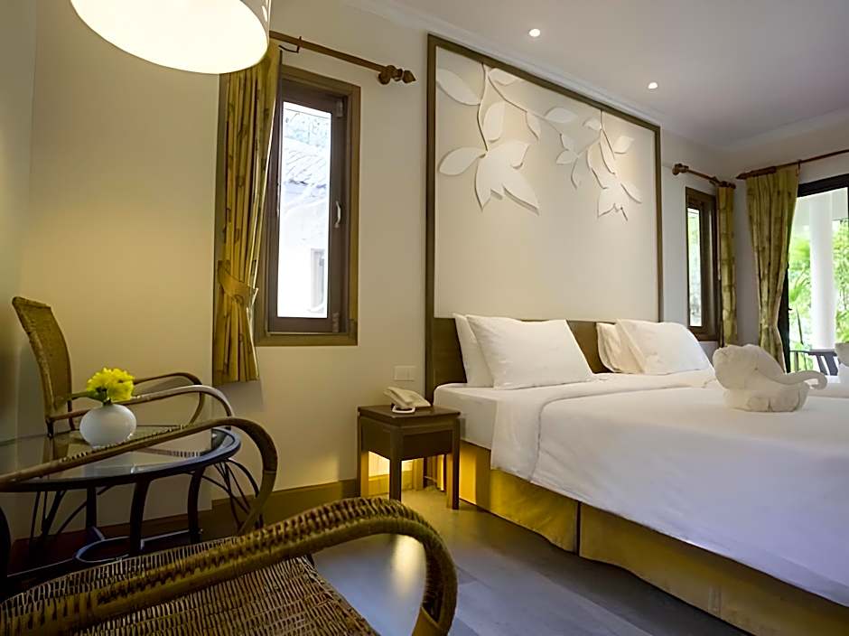 The Leaf on the Sands by Katathani Resort