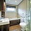 Sutton Lodge with Hot Tub