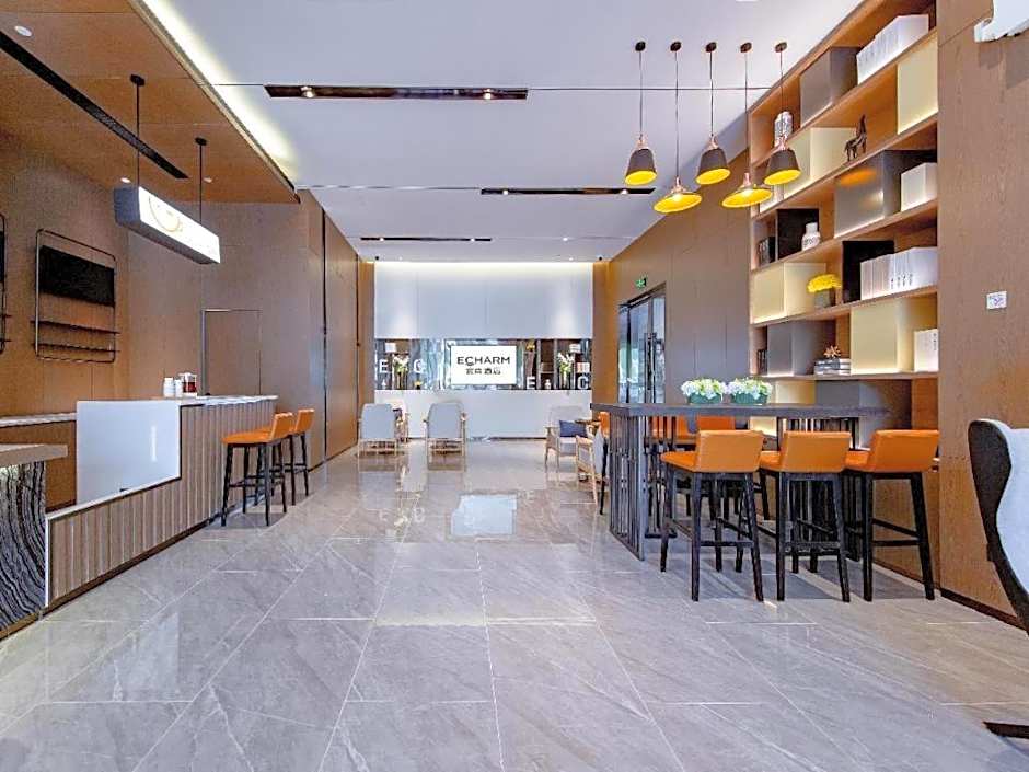 Echarm Hotel Wuhan Keting Polar Ocean World