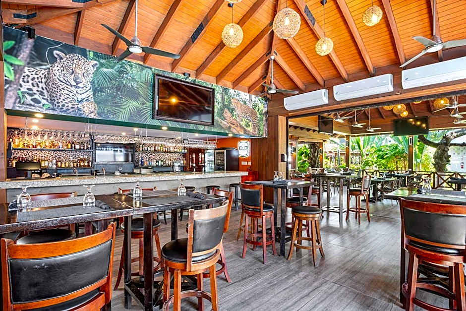 Best Western Plus Belize Biltmore Plaza