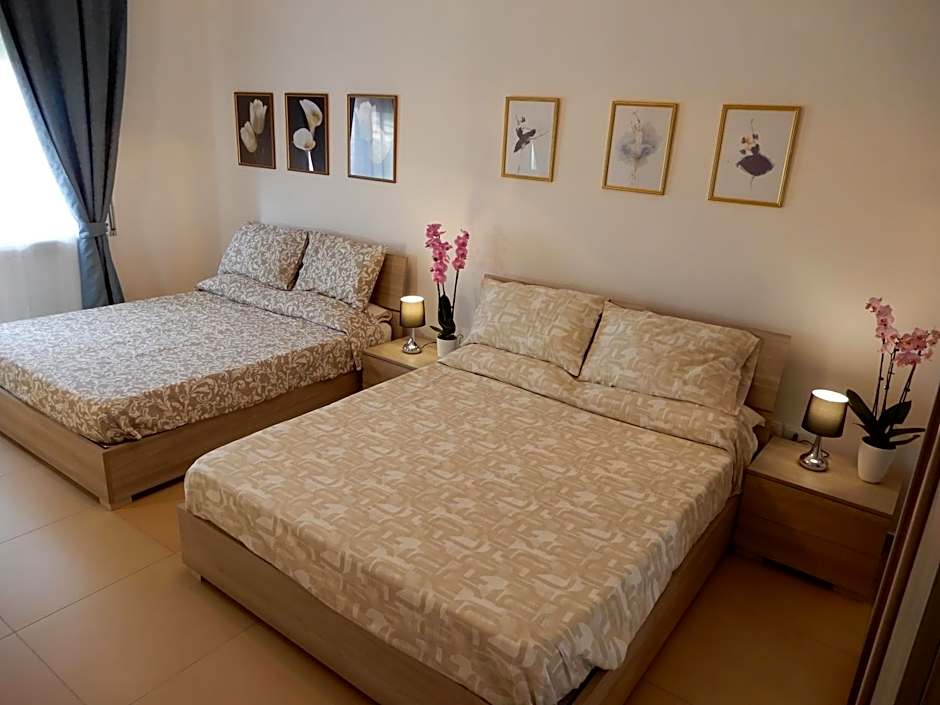 Caserta Royale Apartment