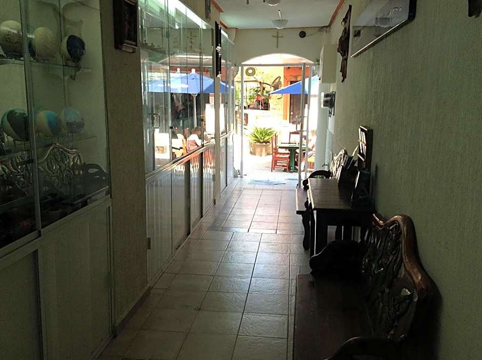 Suites Los Arcos