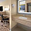 Super 8 by Wyndham Mars/Cranberry/Pittsburgh Area