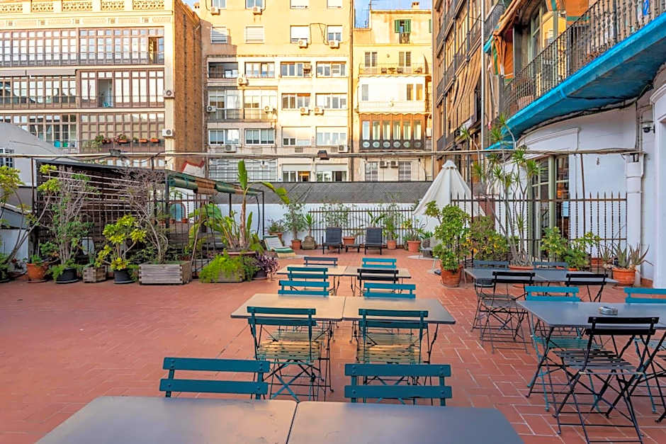 Rodamon Barcelona Hostel