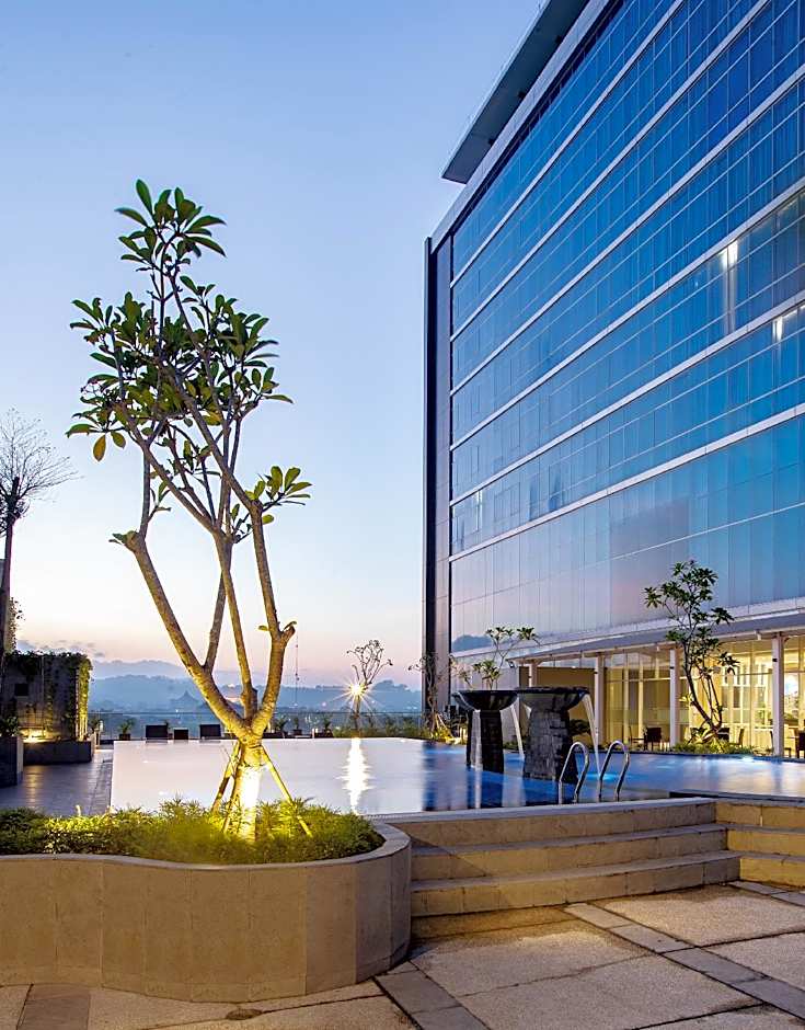 Hotel Santika Gresik