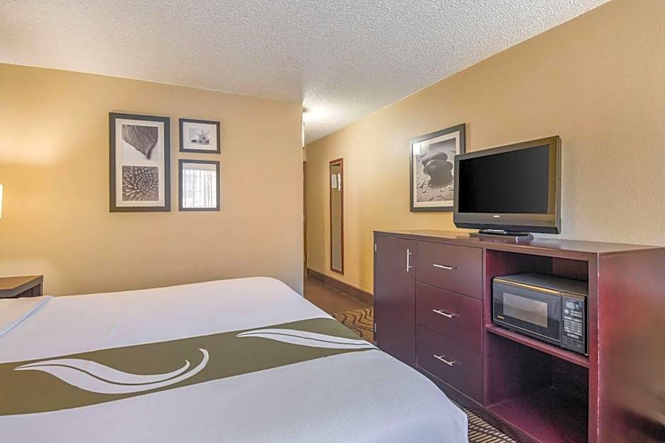 Quality Inn Sweetwater