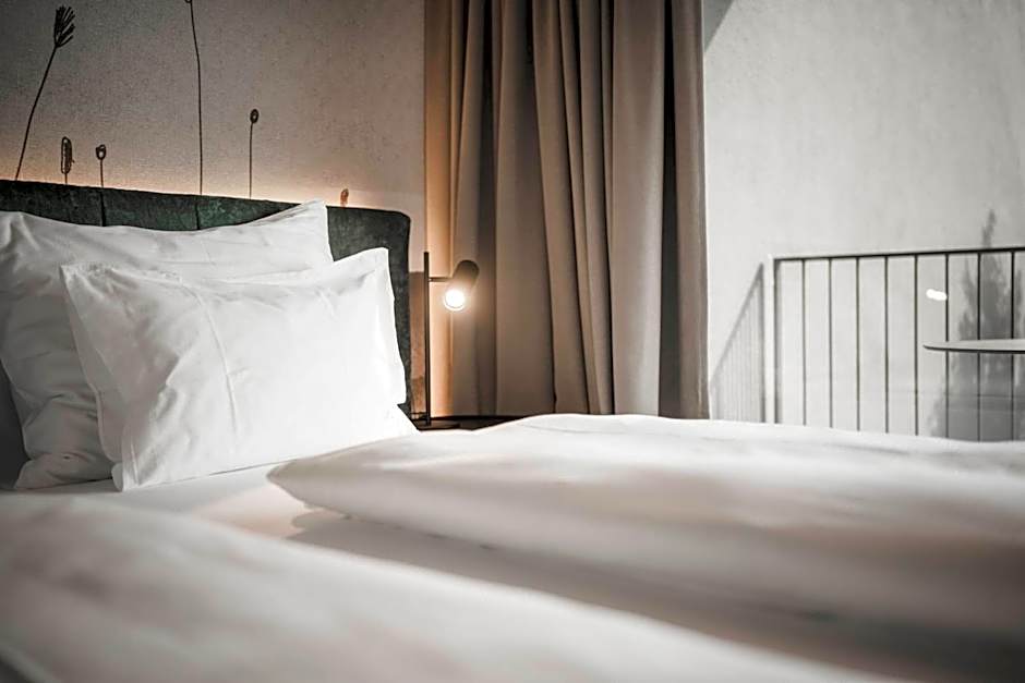 SomVita Suites
