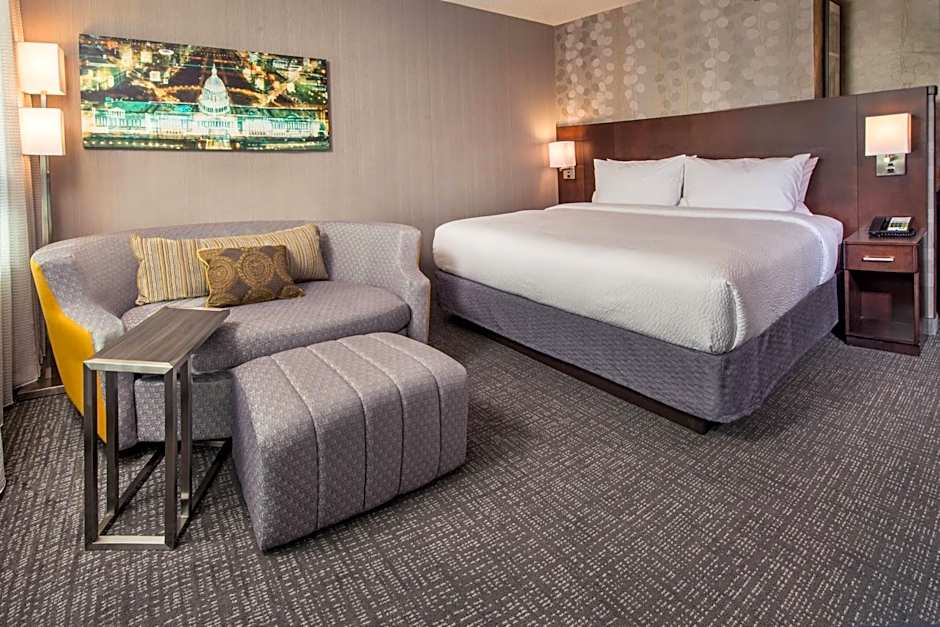 Courtyard by Marriott Washington, DC/U.S. Capitol
