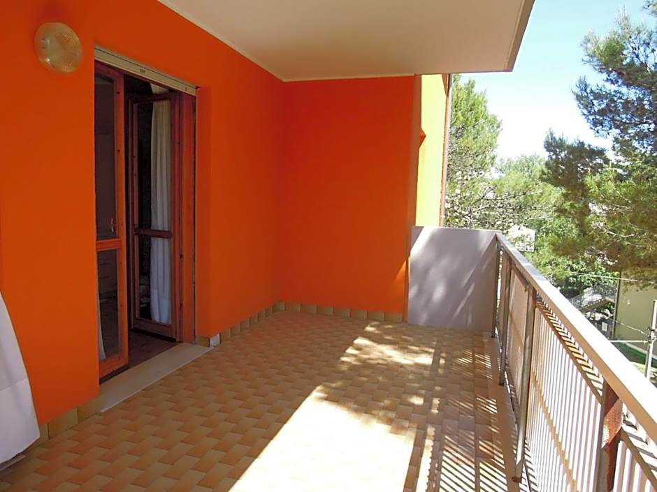 Cozy flat perfect for families next to the beach