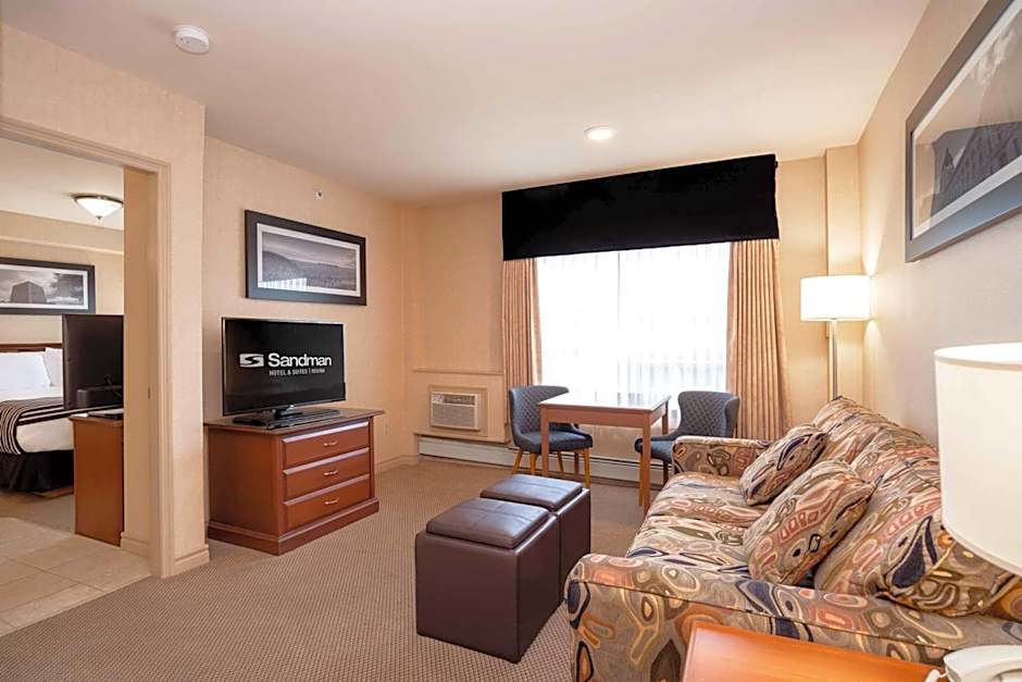 Sandman Hotel & Suites Regina