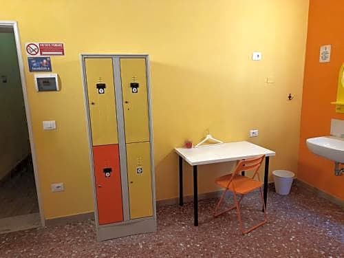 Pisa Train Station Hostel