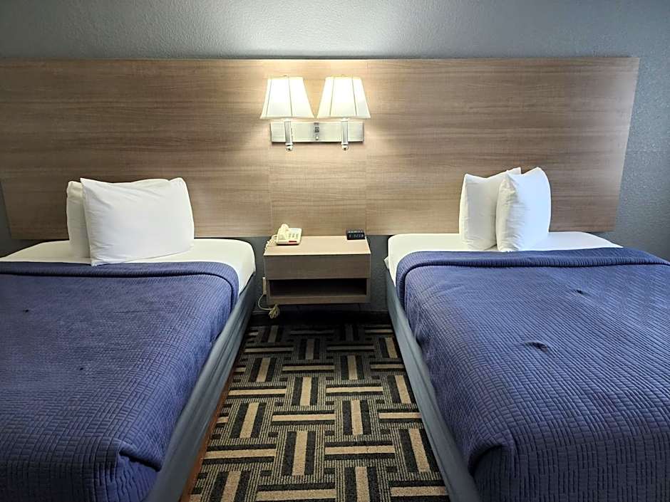 Drakes Creek Inn - formerly The Relax Inn