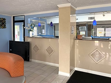 River Bluff Inn