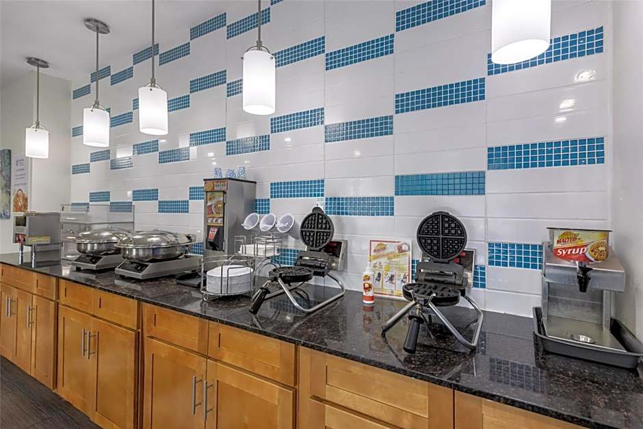 SureStay Plus Hotel by Best Western Niagara Falls East