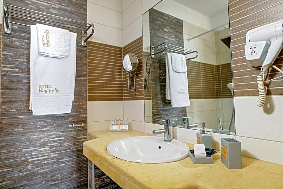 Vournelis Beach Hotel and Spa