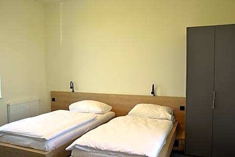 Deluxe Two-Bedroom Apartment