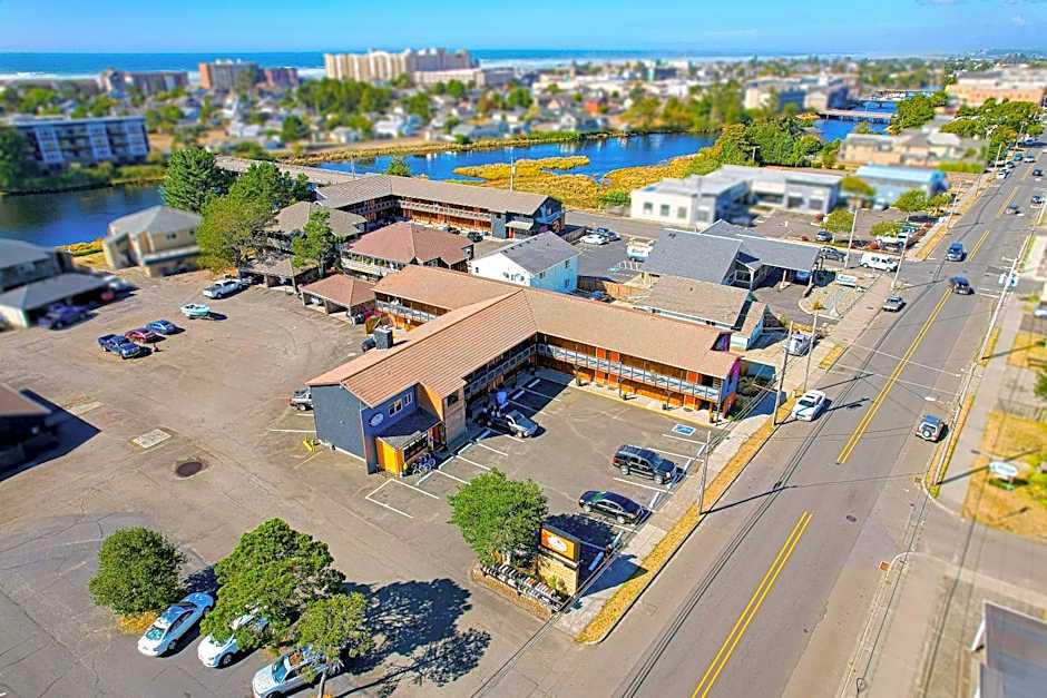 Coast River Inn by OYO Seaside